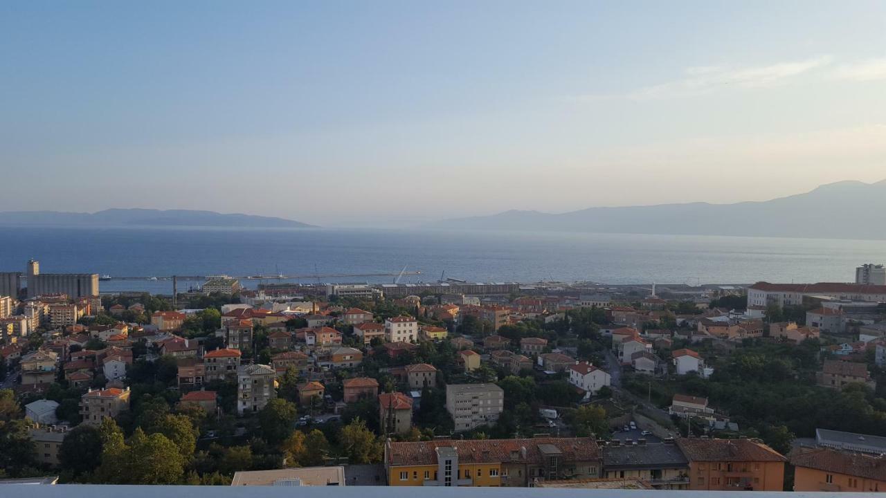 Sunny Kvarner Apartment 里耶卡 外观 照片